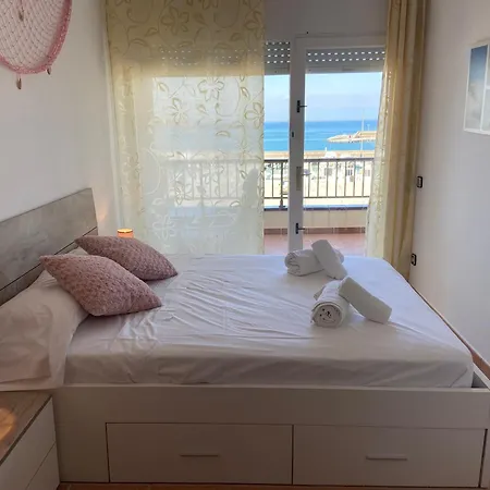 Ca La Ona Appartement *