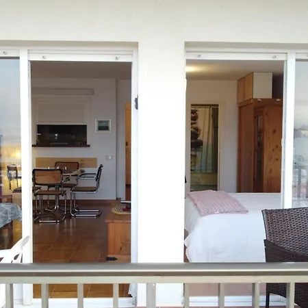 Ca La Ona Apartament *