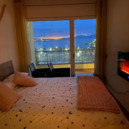 Ca La Ona Apartament *